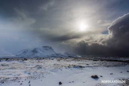 Wintereinbruch mitten im April in Südisland