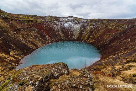 Vulkankrater Kerid am "Goldenen Ring" im Süden von Island
