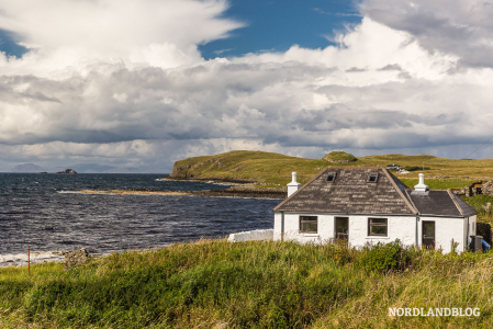 Die schroffe und imposante Küste im Norden der Isle of Skye