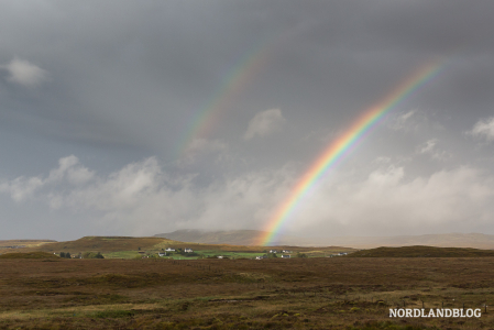 Wow - die Leuchtkraft dieses Regenbogens war etwas ganz Besonderes (Isle of Skye)