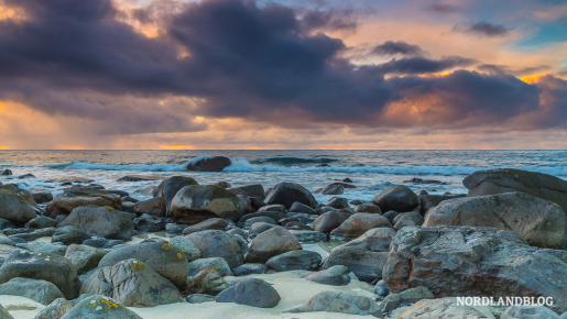 Strand von Eggum im Abendlicht (Lofoten)