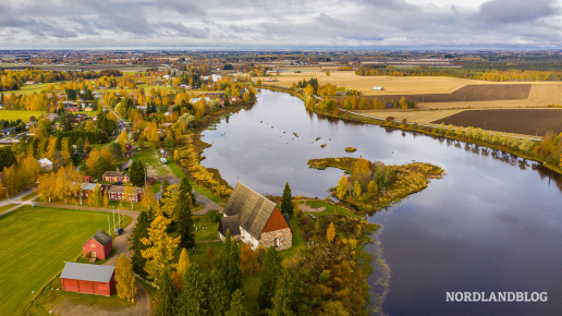 Die alte Kirche von Isokyrö (unweit von Vaasa) in Westfinnland