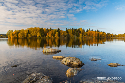 Herbststimmung am See Liten (Jämtland) 