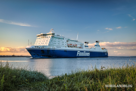 Die MS Finnstar läuft in Travemünde ein, um uns abzuholen