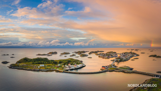 Sonnenaufgang bei Henningsvær (Lofoten)