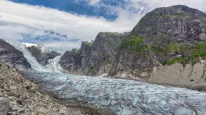 Titelbild Wanderung zum Gletscher Austerdalsbreen am Sognefjord (Norwegen) - Nordlandblog