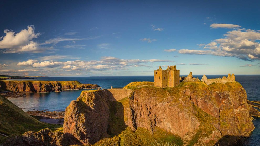 Dunnottar Castle in Schottland an der Ostküste auf unserem Kastenwagen-Roadtrip