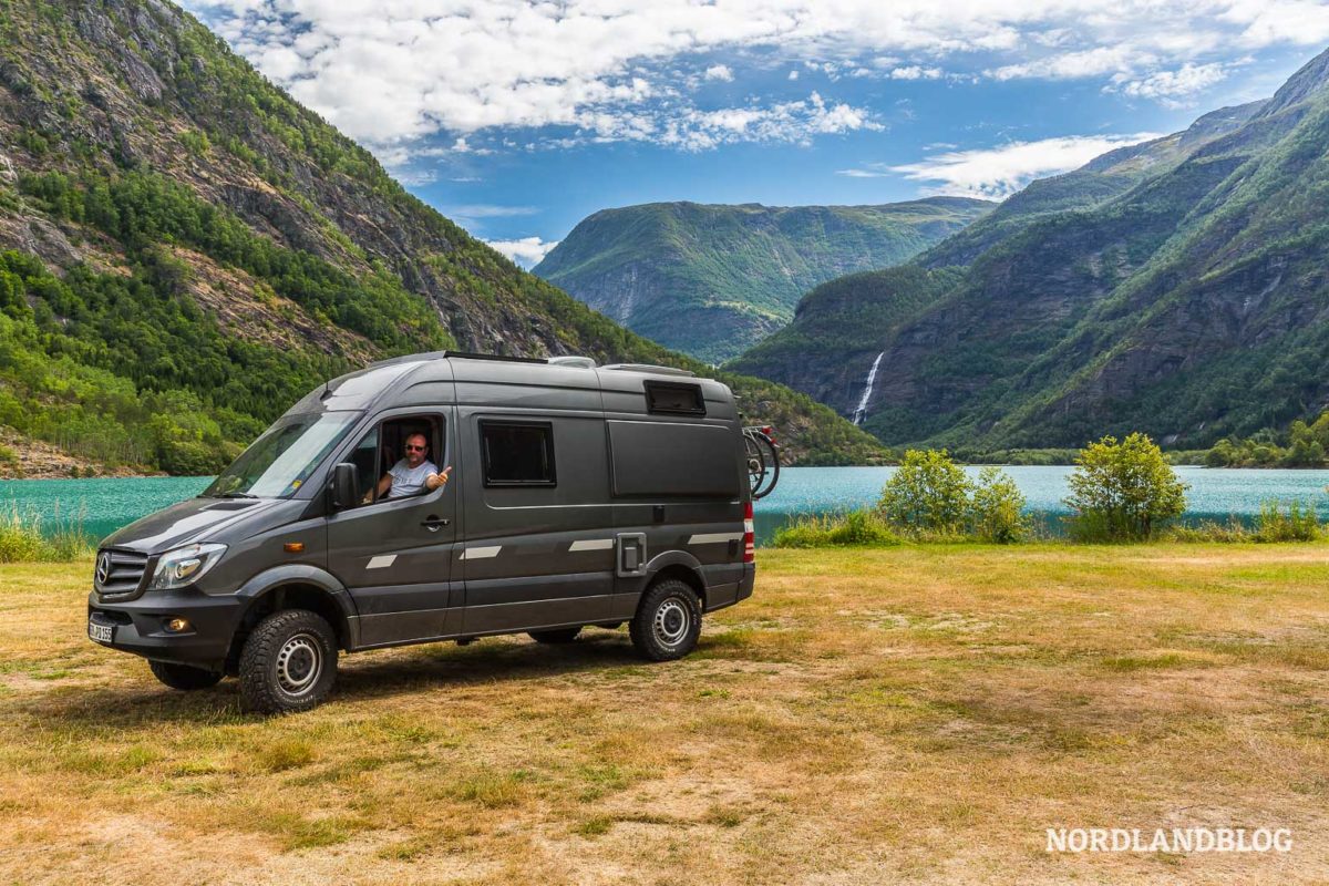 Faszination Südnorwegen - 24 Highlights und Tipps entlang der schönsten Routen Faszination Südnorwegen - 24 Highlights und Tipps entlang der schönsten Routen - Südnorwegen, Sehenswürdigkeiten, Rundreise, Route, Perfekte Reise, Lindesnes, Leuchtturm - sehen-erleben, norwegen - Im ersten Beitrag unserer Reihe empfehlen wir dir mit vielen Details, einer Landkarte und Bildern die schönsten Routen und 24 Highlights sowie Insider-Tipps im Süden von Norwegen für deine perfekte Reise.