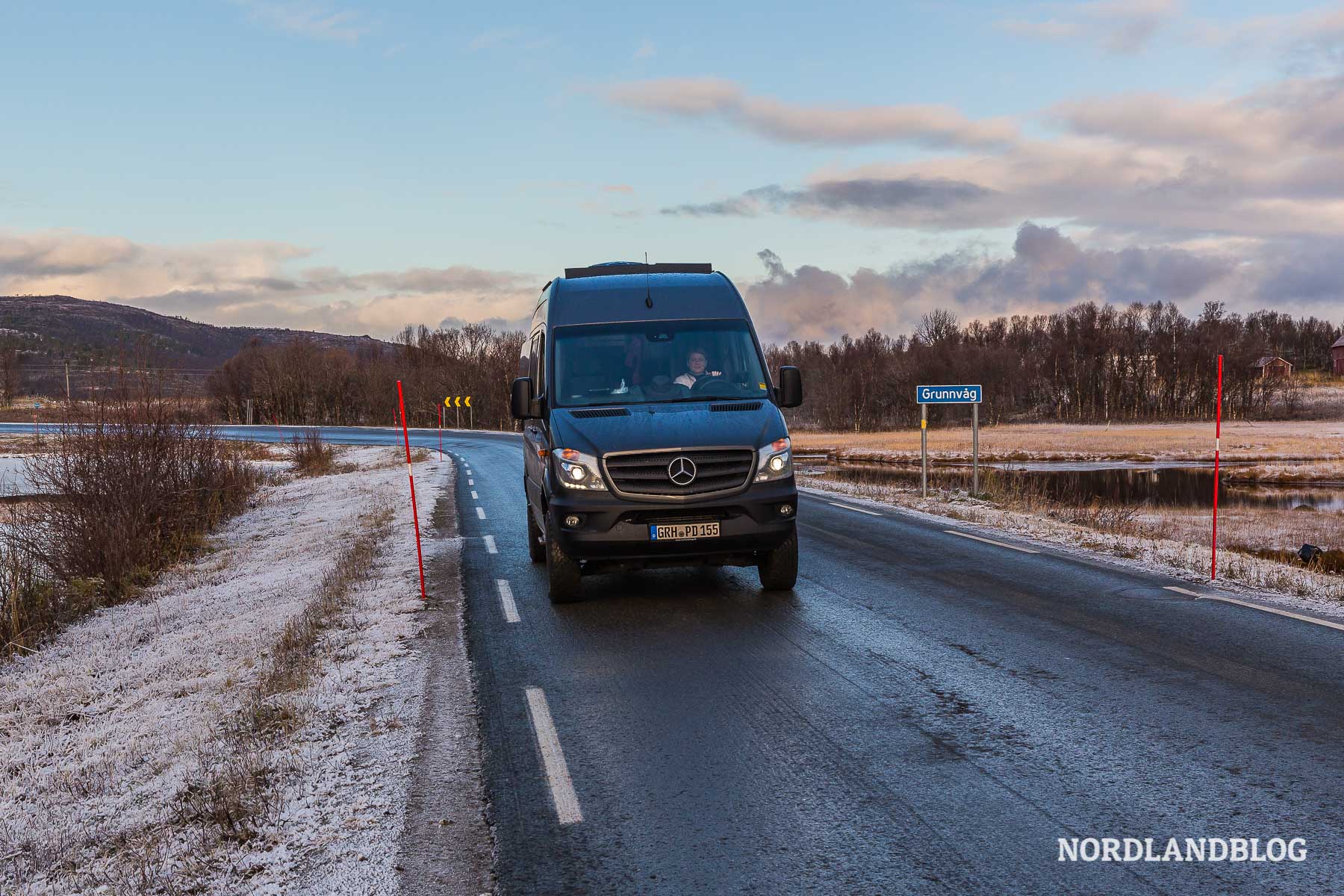 Kastenwagen auf unserer Norwegen Rundreise im Winter
