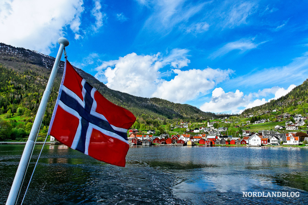 Norwegische Fahne als Illustration zum Buch Fettnäpfchenführer Norwegen