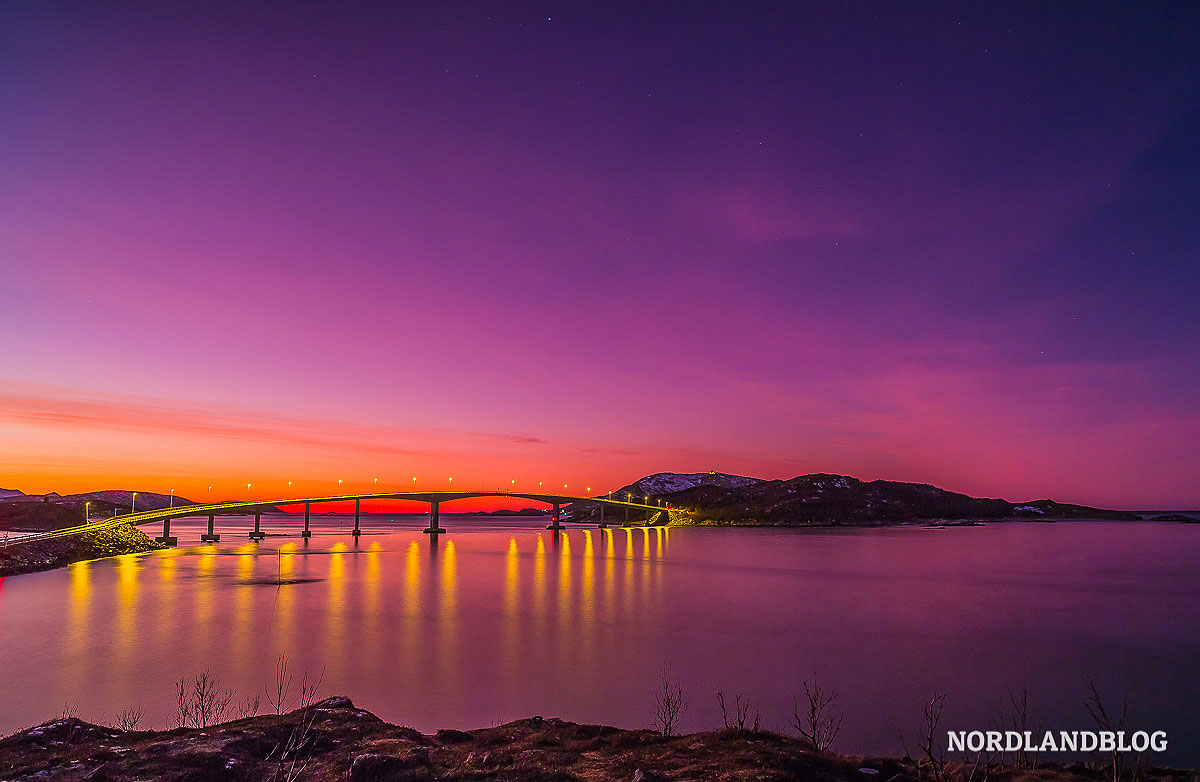 Brücke auf die nordnorwegische Insel Sommarøy