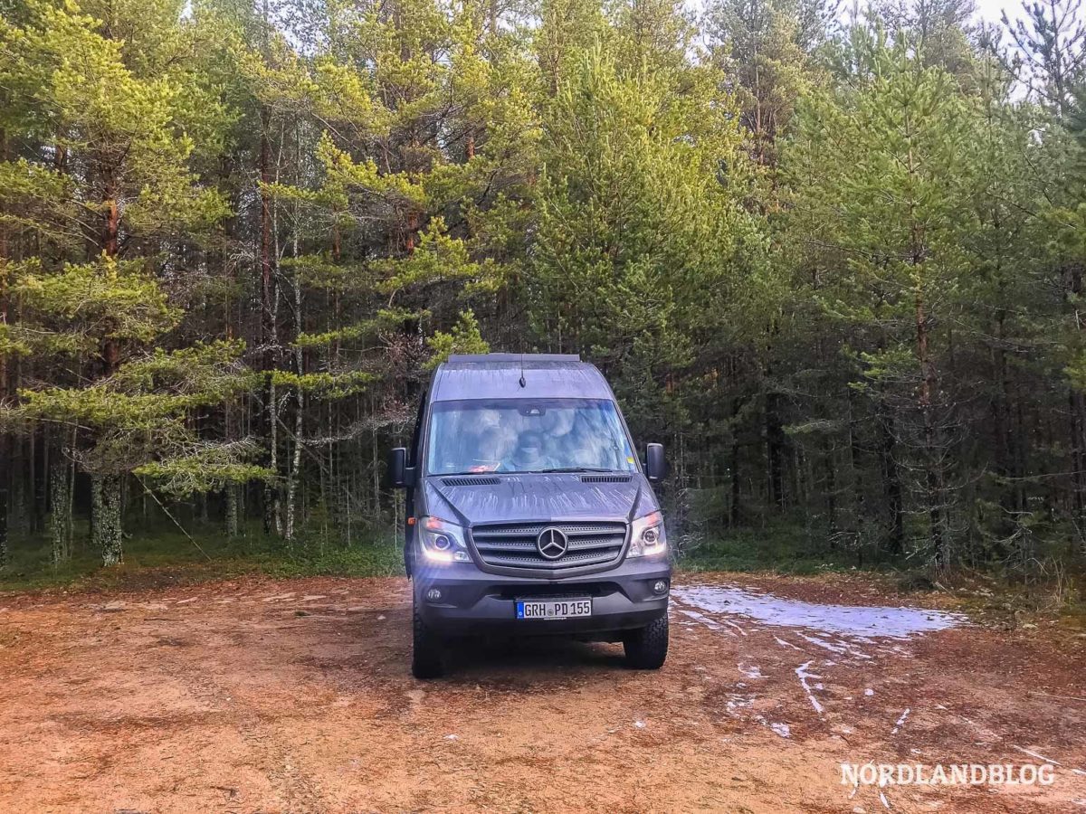 Wohnmobil Stellplatz Schweden: Neben der E 4 an der Ostsee bei Piteå Wohnmobil Stellplatz Schweden: Neben der E 4 an der Ostsee bei Piteå - Wohnmobil, Stellplatz, Parkplatz, Kastenwagen - stellplaetze-schweden -