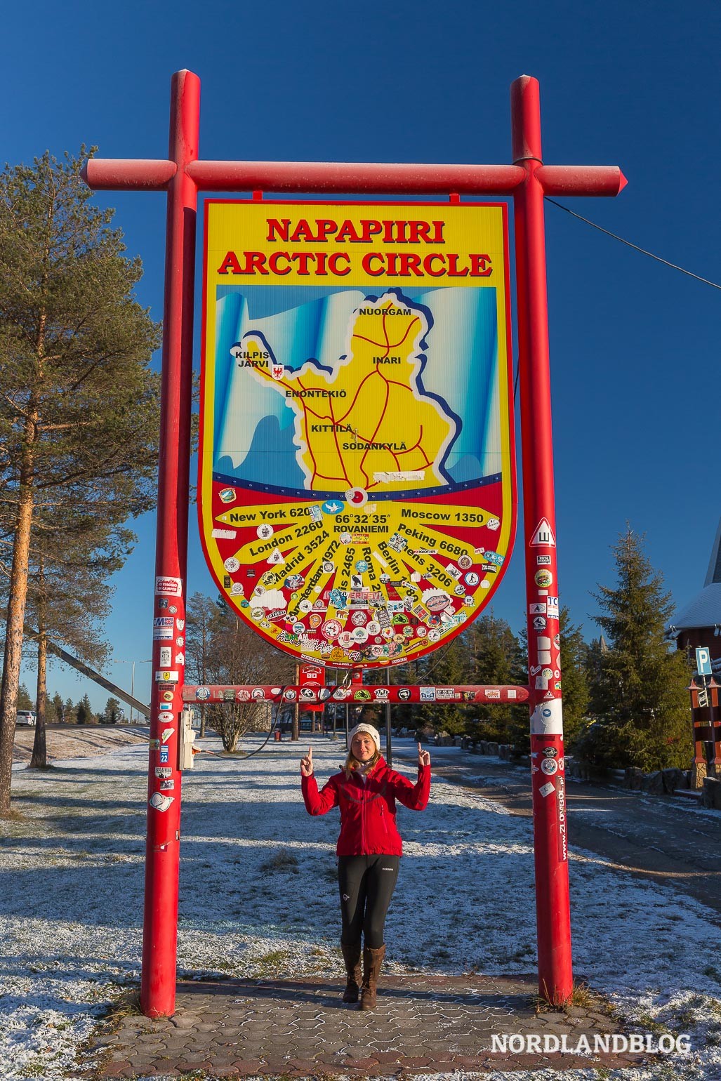 Wohnmobil Stellplatz Finnland: Am Polarkreis / Napapirji bei Rovaniemi Wohnmobil Stellplatz Finnland: Am Polarkreis / Napapirji bei Rovaniemi - Wohnmobil, Winterwunderland, Wintercamping, Stellplatz, Rovaniemi, Polarkreis, Parkplatz, Kastenwagen - stellpaetze-finnland -