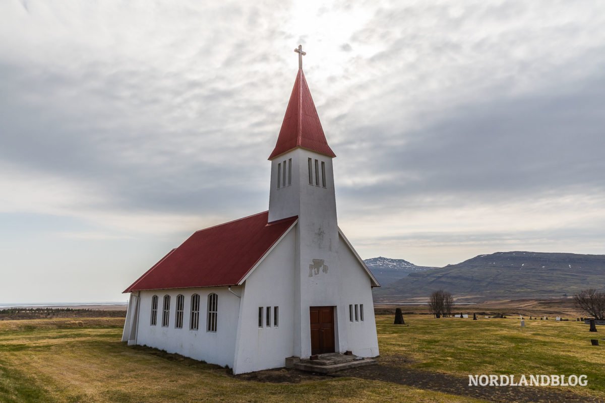 Kirche von Heyladir in Island Kirche von Heyladir in Island