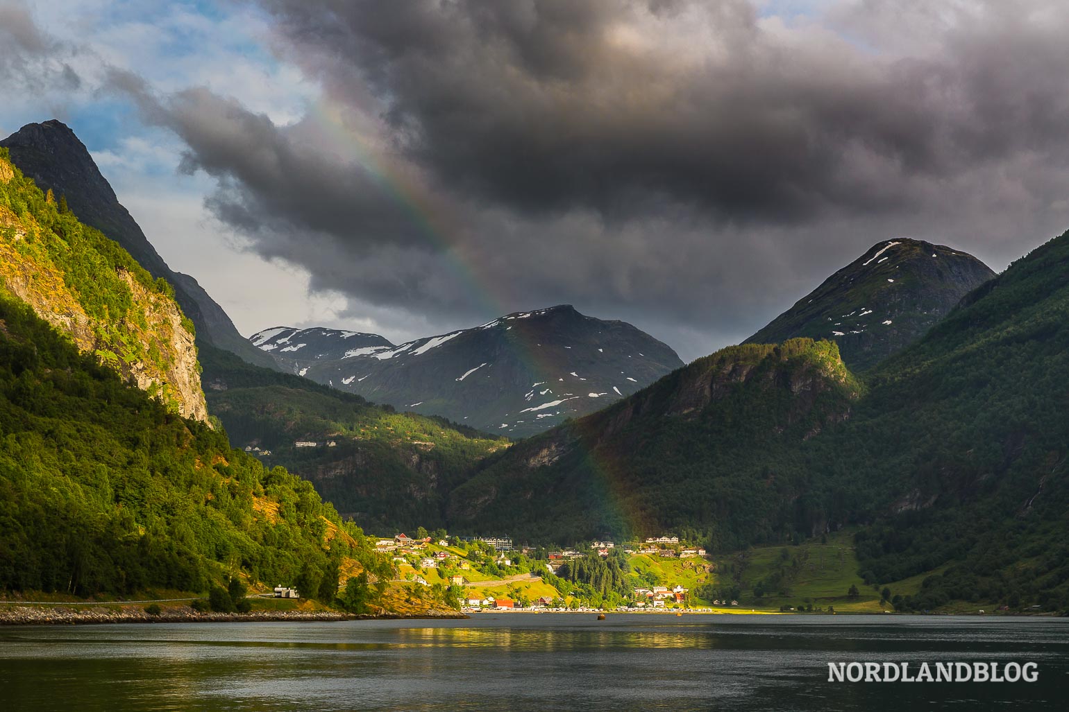 Geiranger am Geirangerfjord in Norwegen