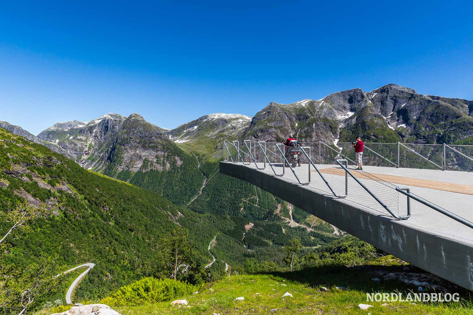 Aussichtspunkt Gaularfjellet am Sognefjord in Norwegen