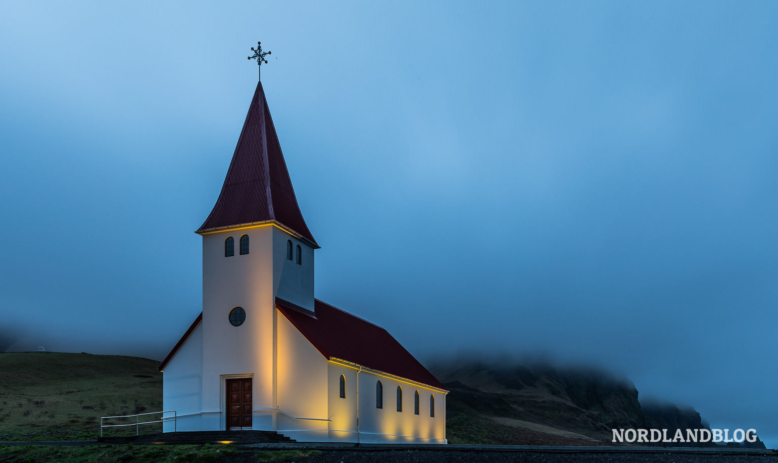 Kirche von Vik i Myrdal in Island (Südküste) Nordlandblog