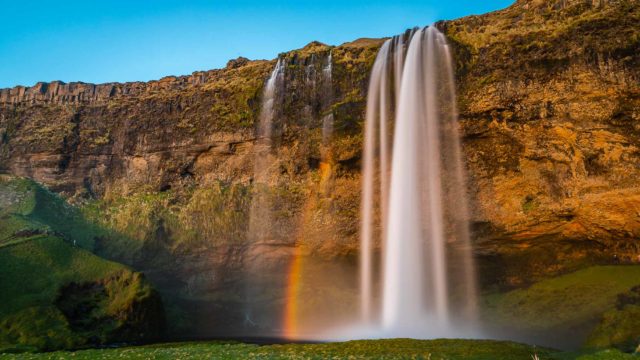 Wasserfall Seljalandsfoss an der Südküste von Island im Abendlicht (Titelbild - Nordlandblog)