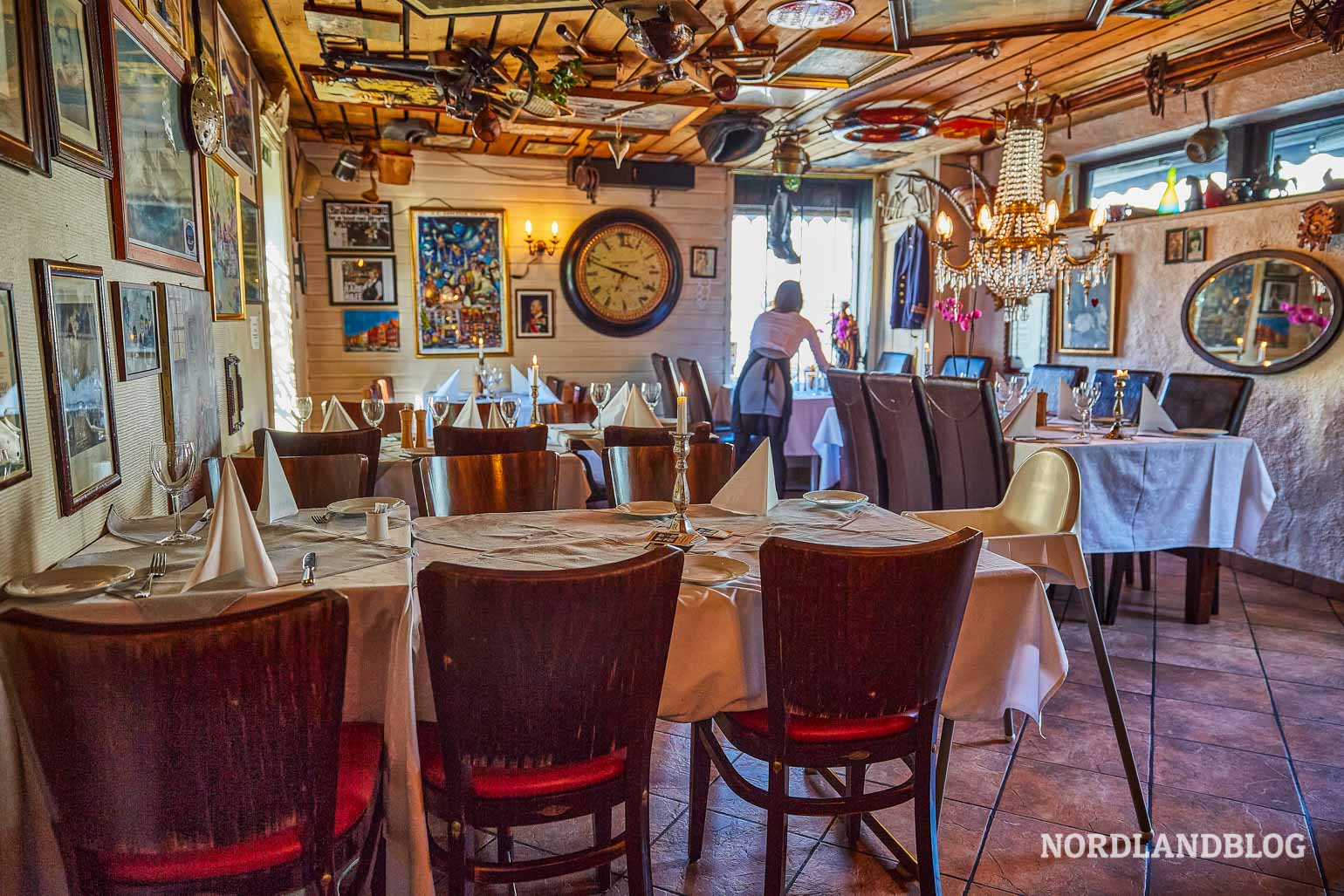 Im urigen Restaurant Damsgårdstuene in Bergen
