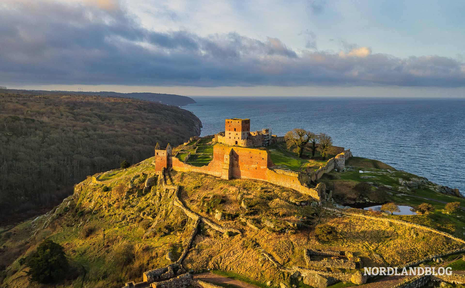 Blick auf die Festung / Ruine Hammershus auf Bornholm