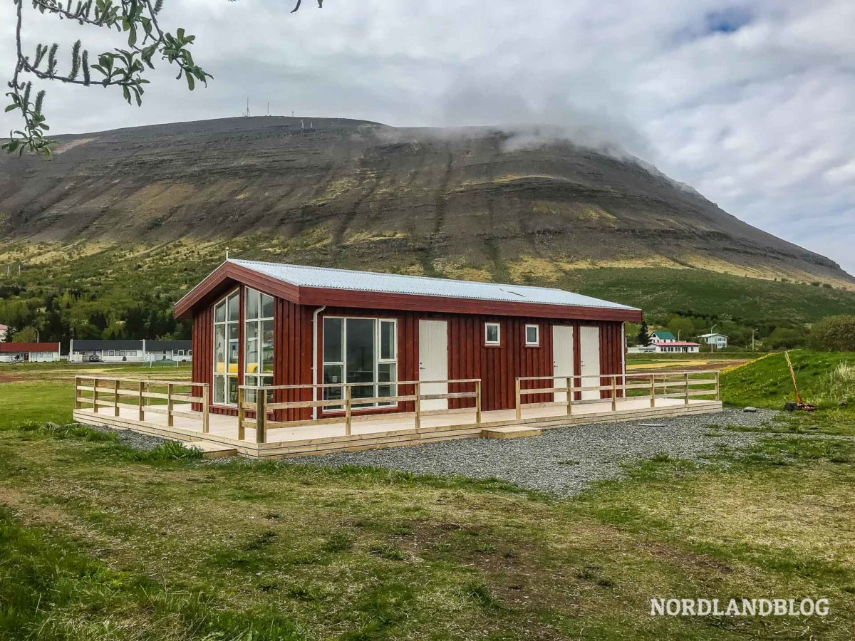 Campingplatz in Pingeyri / Þingeyraroddi an den Westfjorden von Island