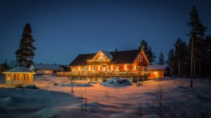 Titelbild Röros Weihnachtsmarkt Julemarked Teil 1 Weihnachtshaus Schmuck Deko (Norwegen) Nordlandblog