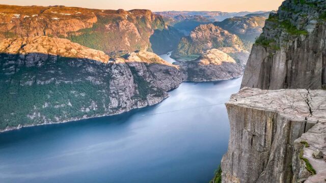 Titelbild Wanderung Preikestolen in Stavanger Norwegen