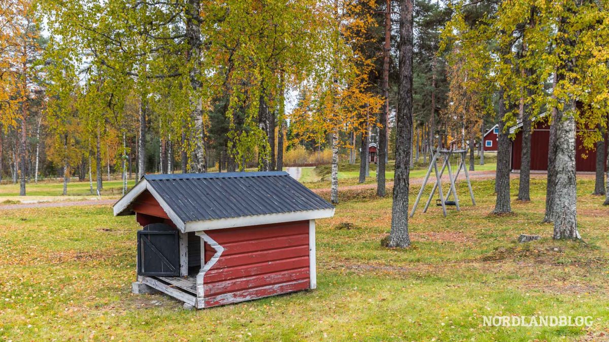 Spielplatz auf dem Campingplatz Åsarna Skicenter Campingplätze Schweden (Nordlandblog)