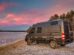 Titelbild Kastenwagen am Strand in Finnland Packliste Bad und Reinigung im Wohnmobil (Nordlandblog)