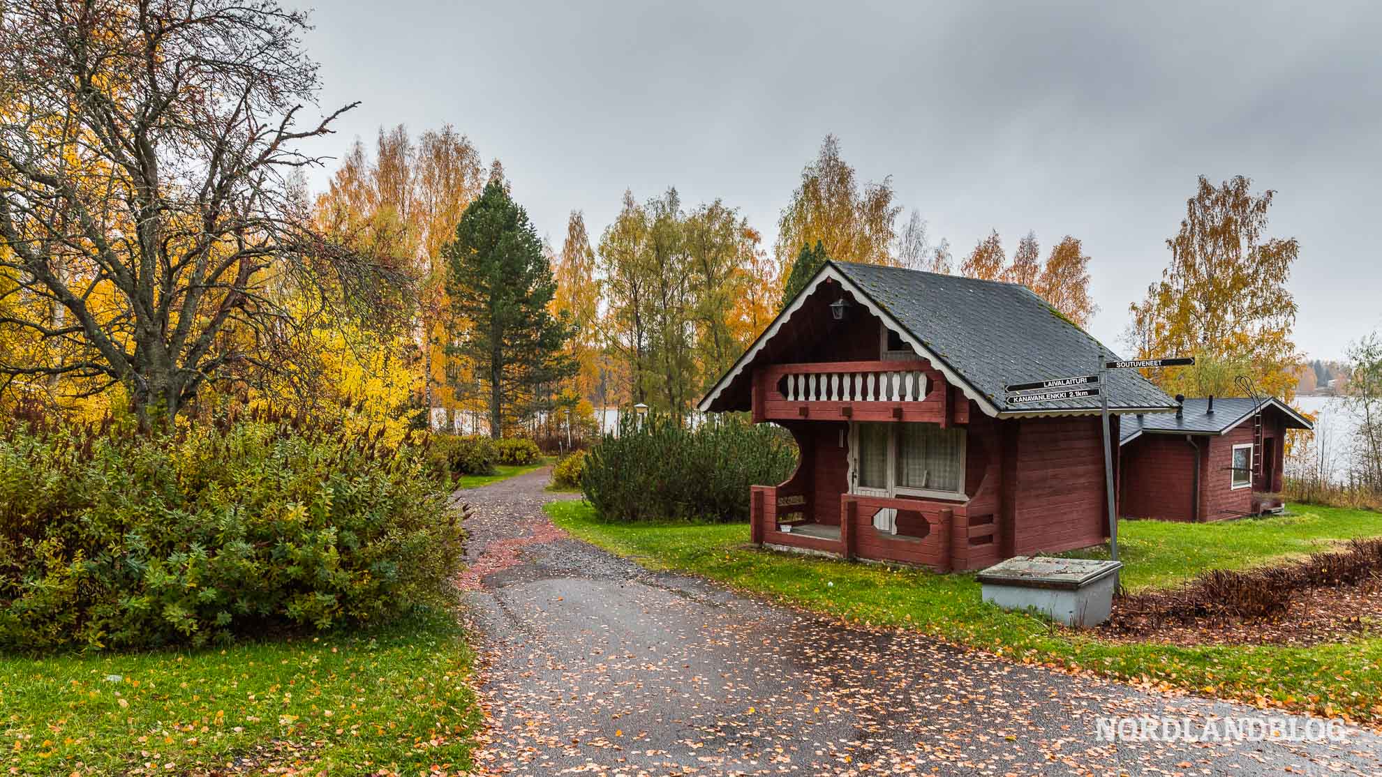 Weg zum See Camping Kuntoranta Campingplätze Finnland (Nordlandblog)