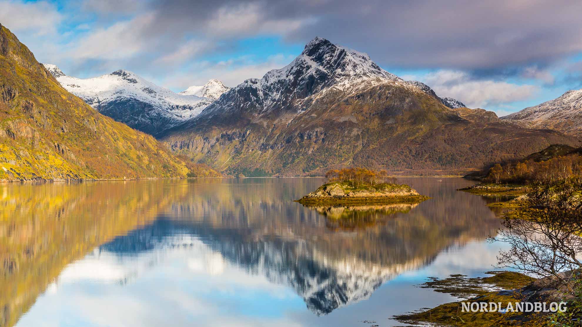 Anfahrt auf der Europastraße E10 Highlights und Fotospots auf den Lofoten