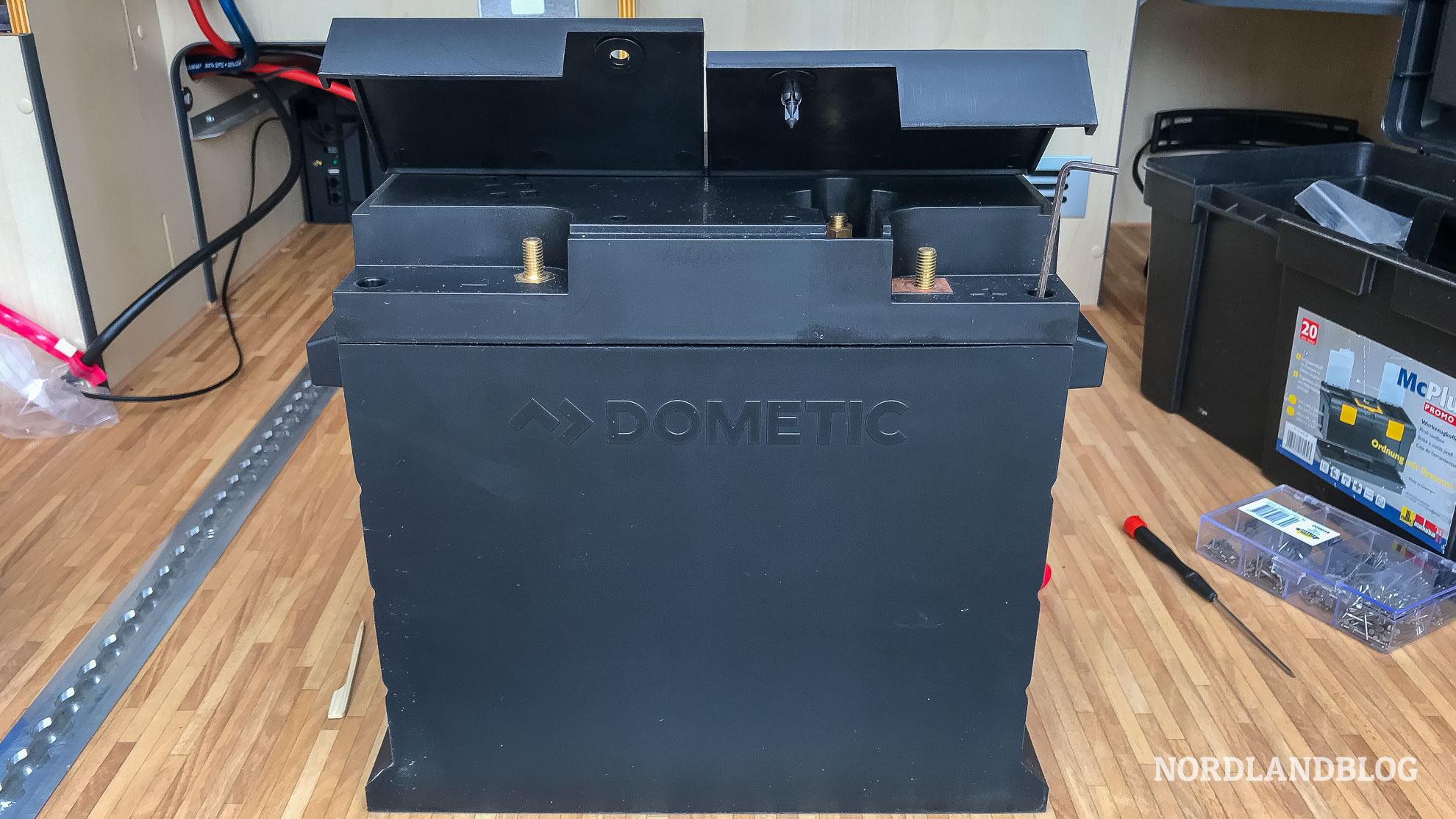 Dometic eStore Kastenwagen Wohnmobil Tipps LiFePO Akkus aktivieren