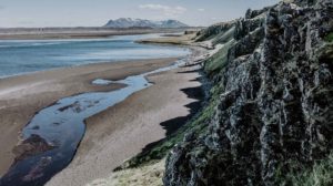 Titelbild Blogbeitrag Rund um Island mit dem Leihwagen und Zelt.