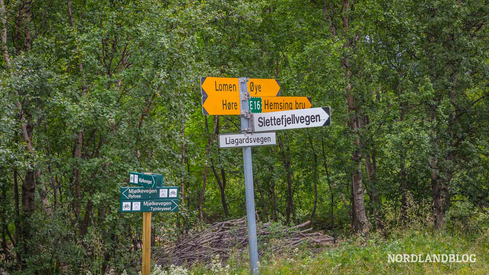 Wegweiser Panoramastraße Slettefjellveggen Traumstrassen in Norwegen