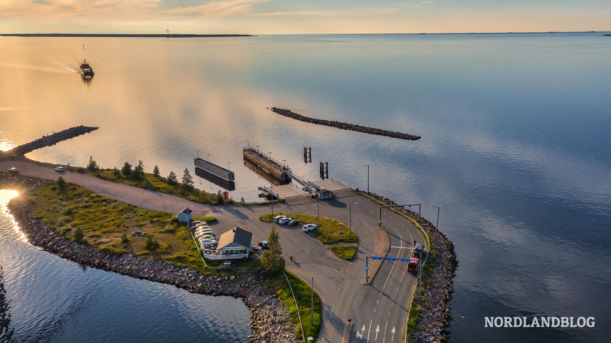 Wohnmobil Rundreise Nordfinnland Lappland Finnland - Fährhafen Hailuoto Ostseeküste Oulu