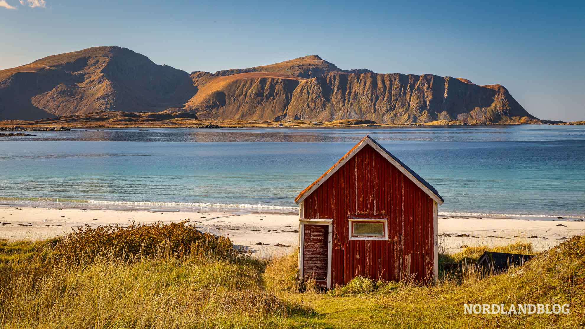Hütte am Strand Ramberg Stranden Traumstrände auf den Lofoten (Norwegen)