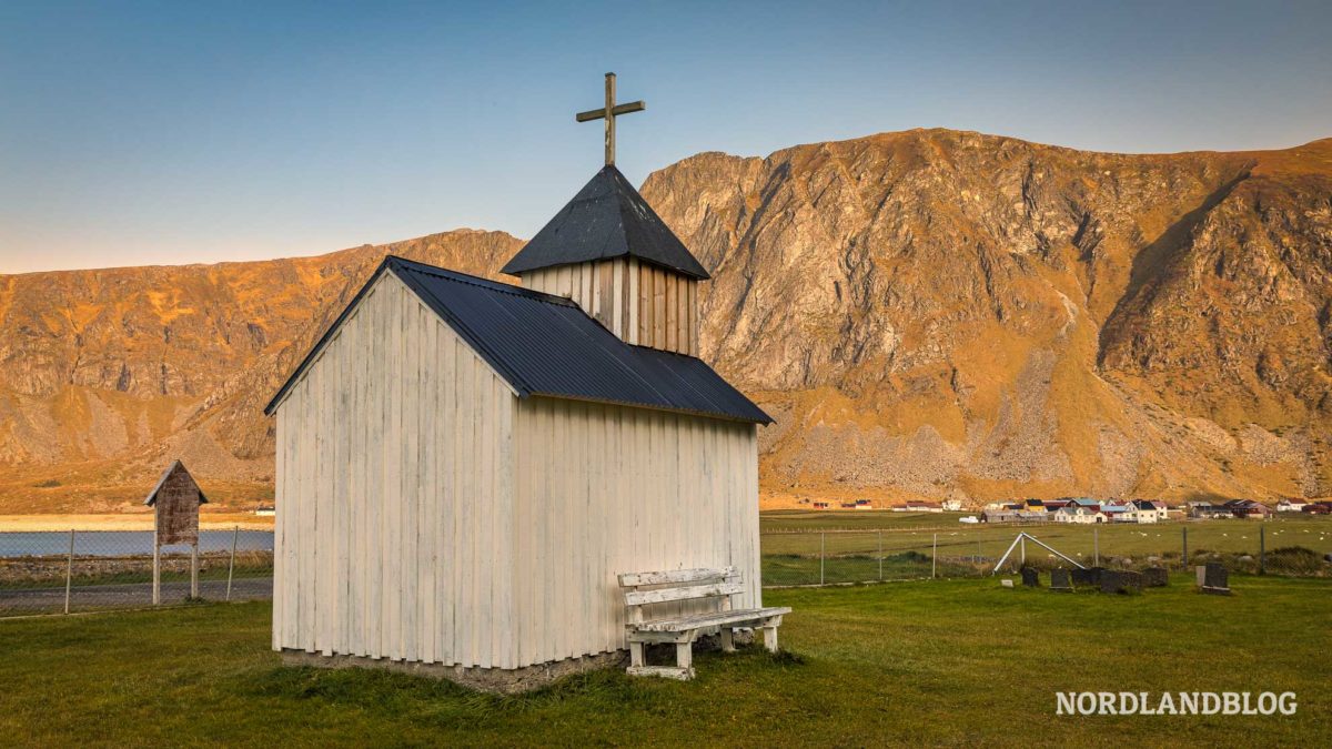 Kirche von Unstad auf den Lofoten in Norwegen