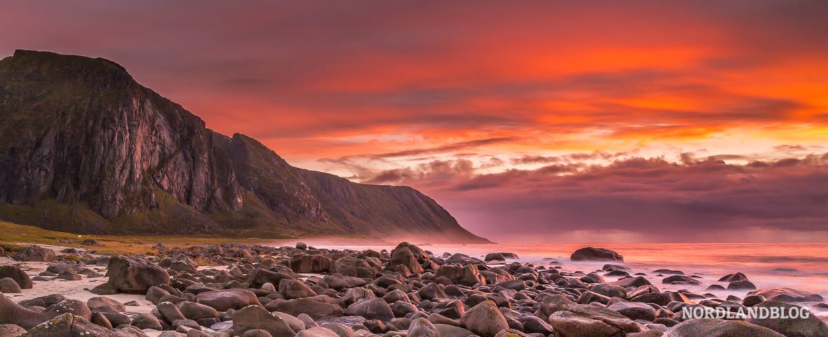 Traumstrände auf den Lofoten Sonnenuntergang in Eggum