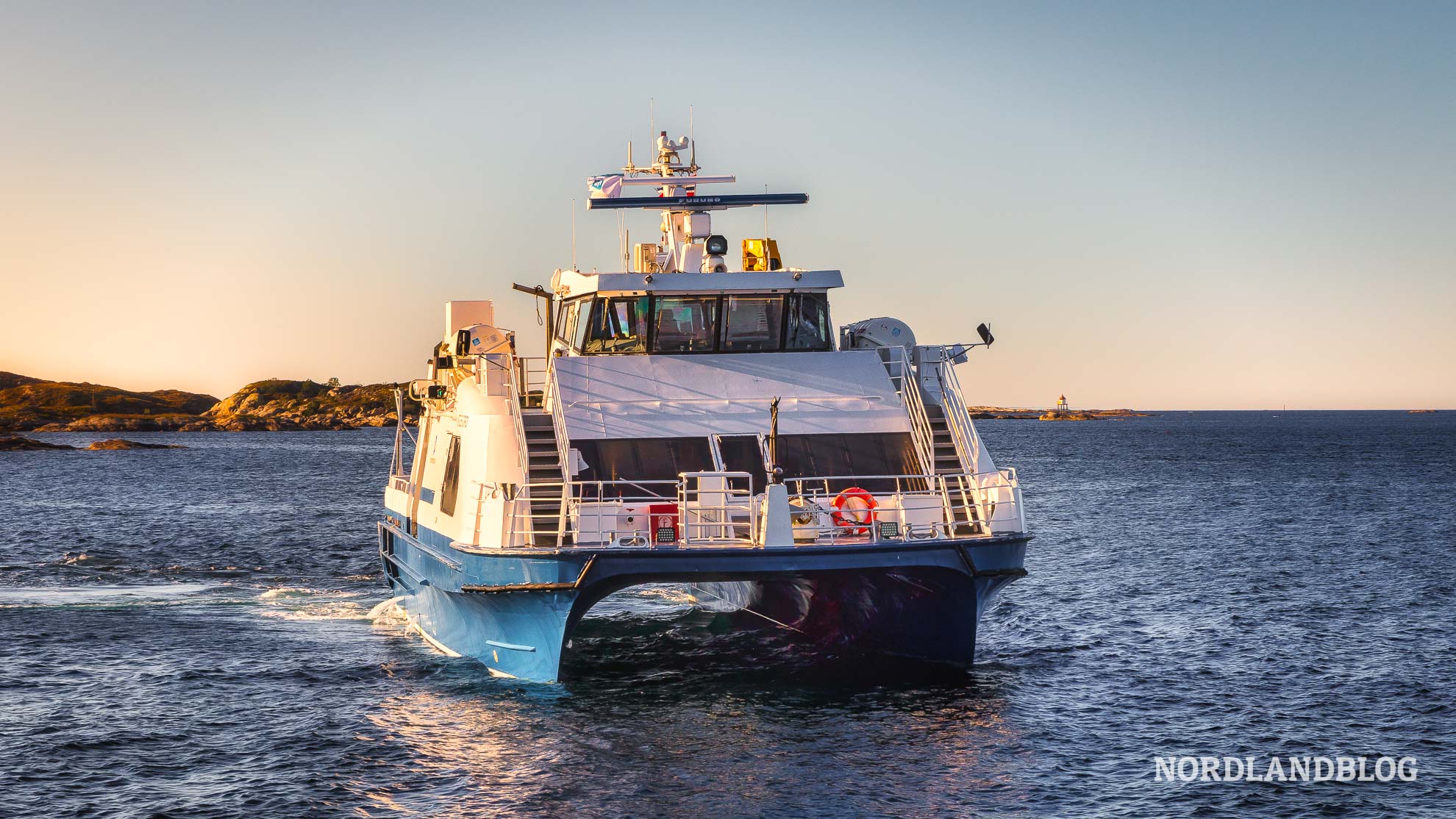 Anreise auf die Lofoten Schnellboot Hurtigboot