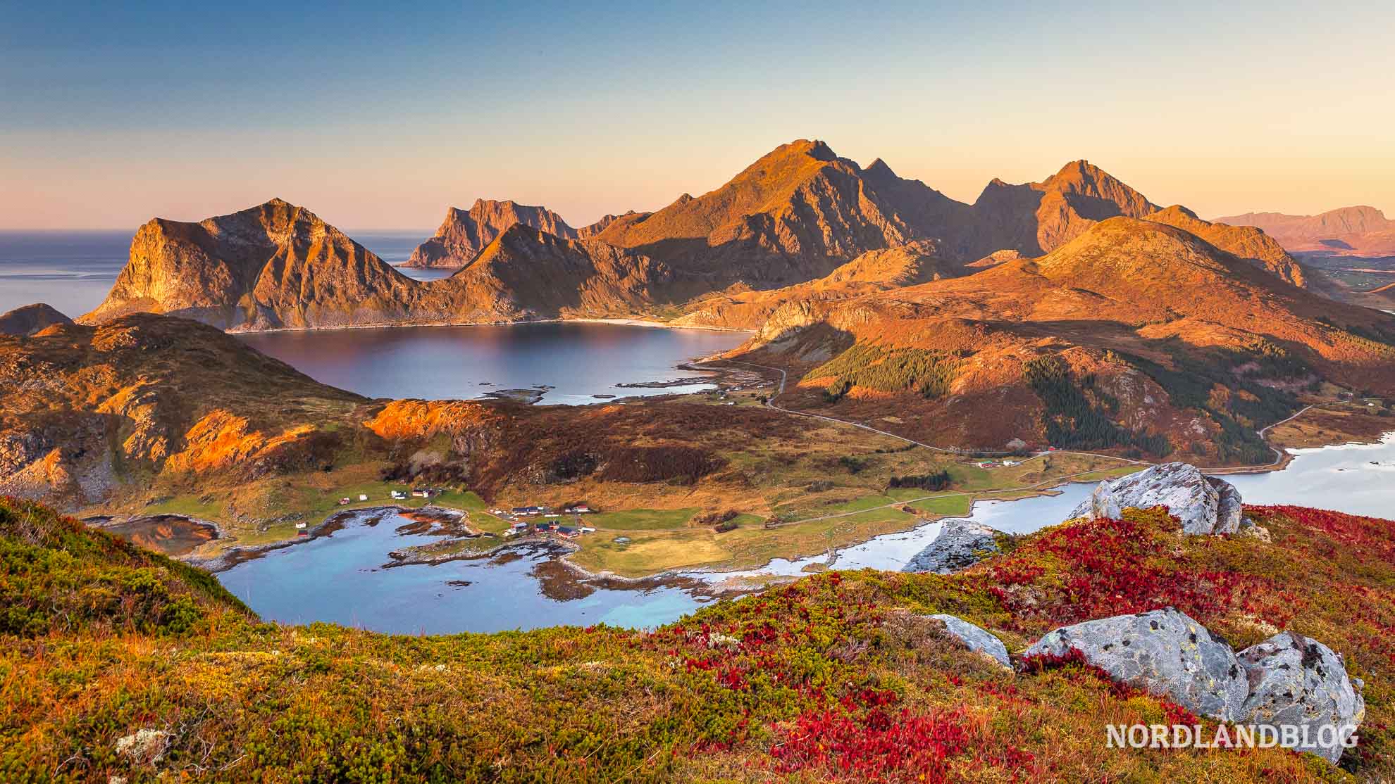 Wanderung auf den Offersoykammen - Wandern auf den Lofoten (Norwegen)