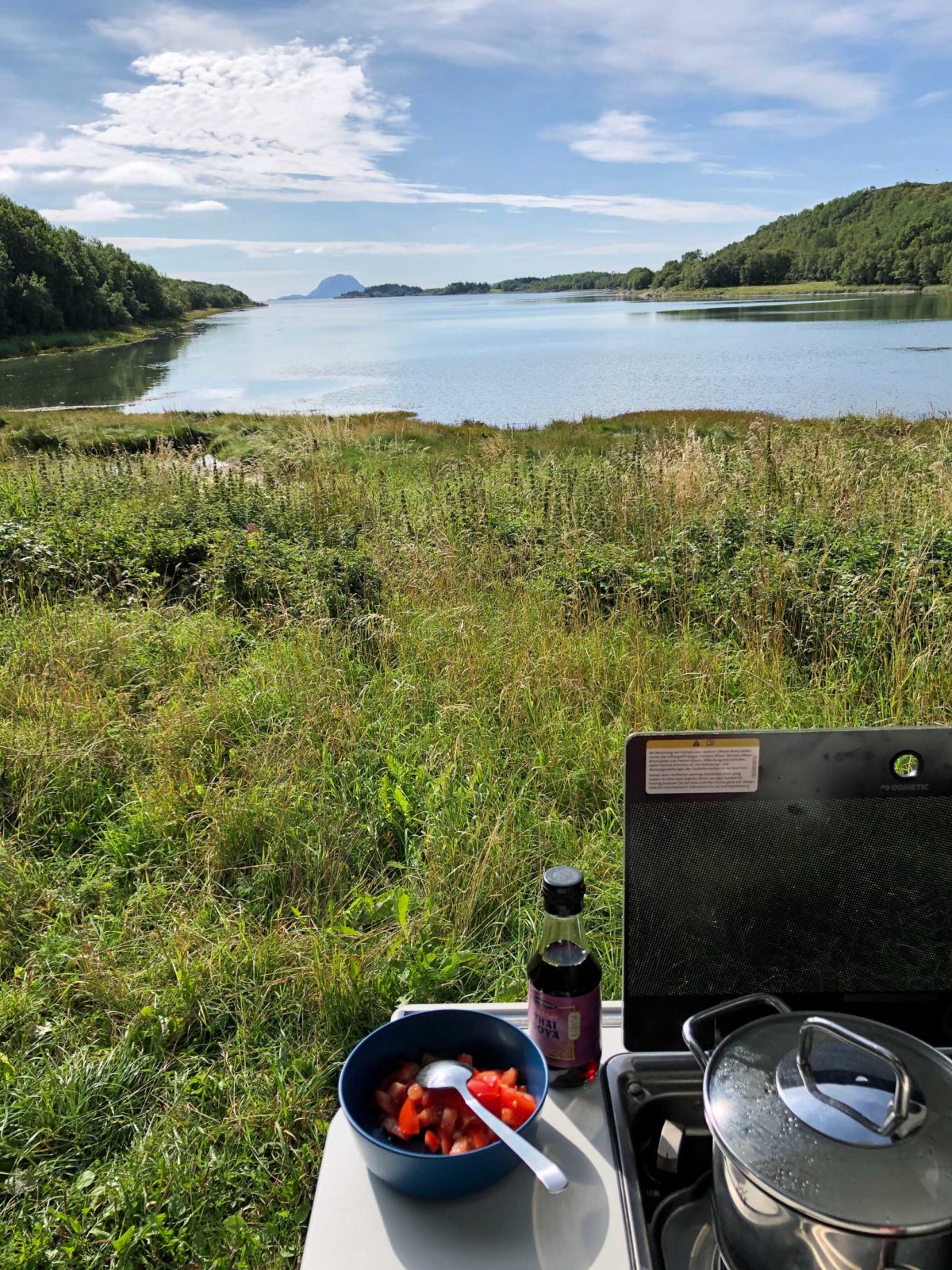 Kochen auf dem Campingplatz Svenningdal in Norwegen.