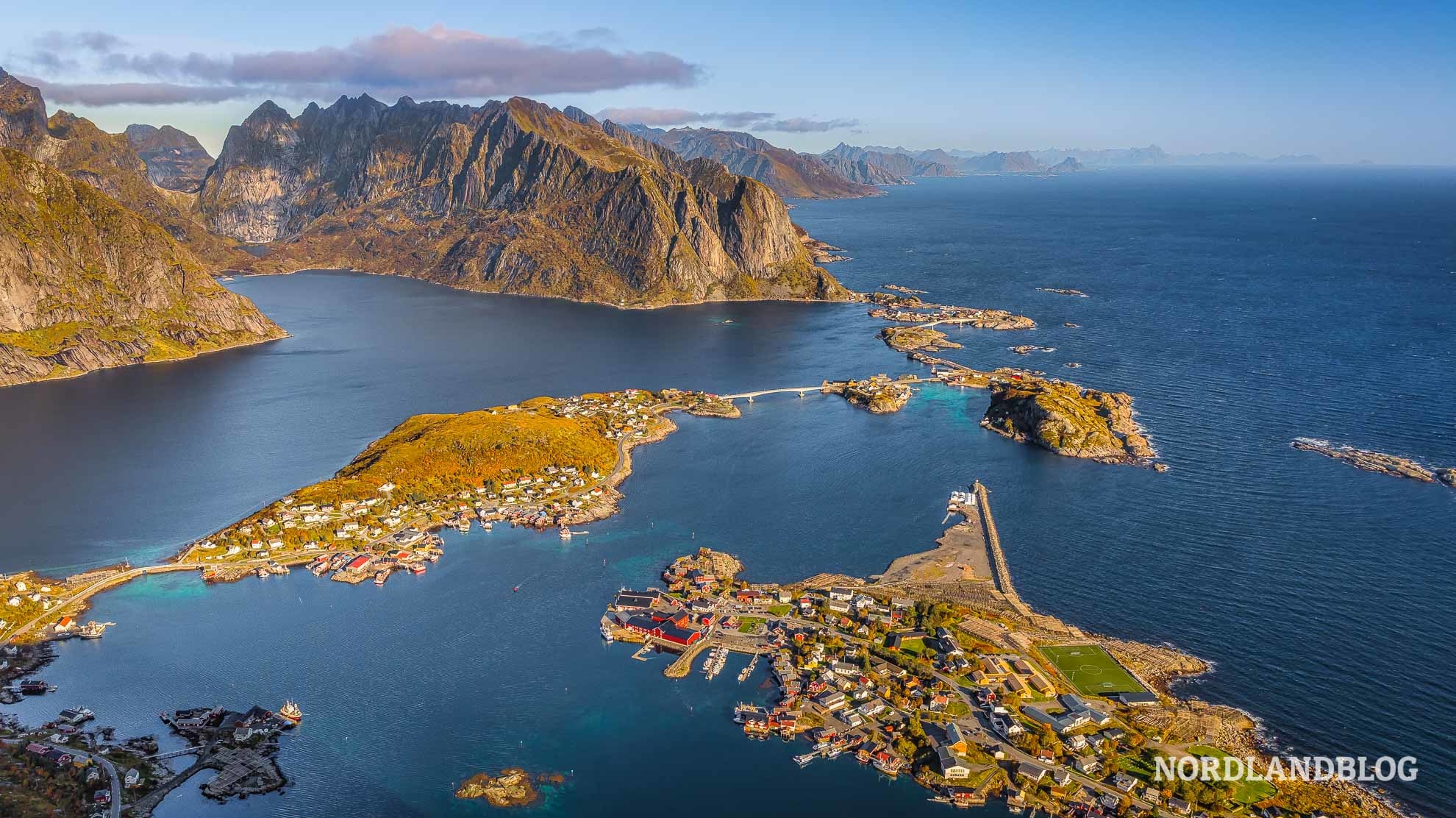 Reinebringen Wanderung auf den Lofoten in