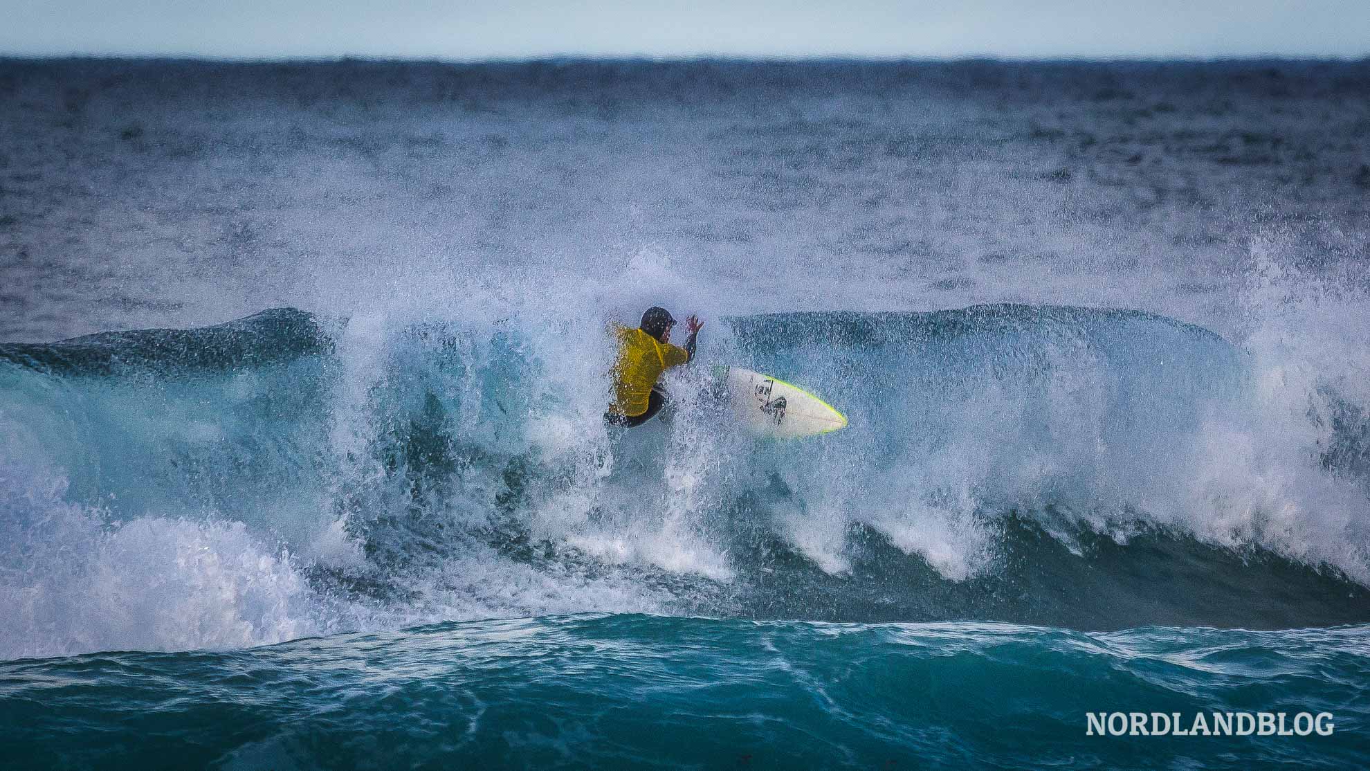 Surfen auf den Lofoten in Unstad Aktivitäten auf den Lofoten