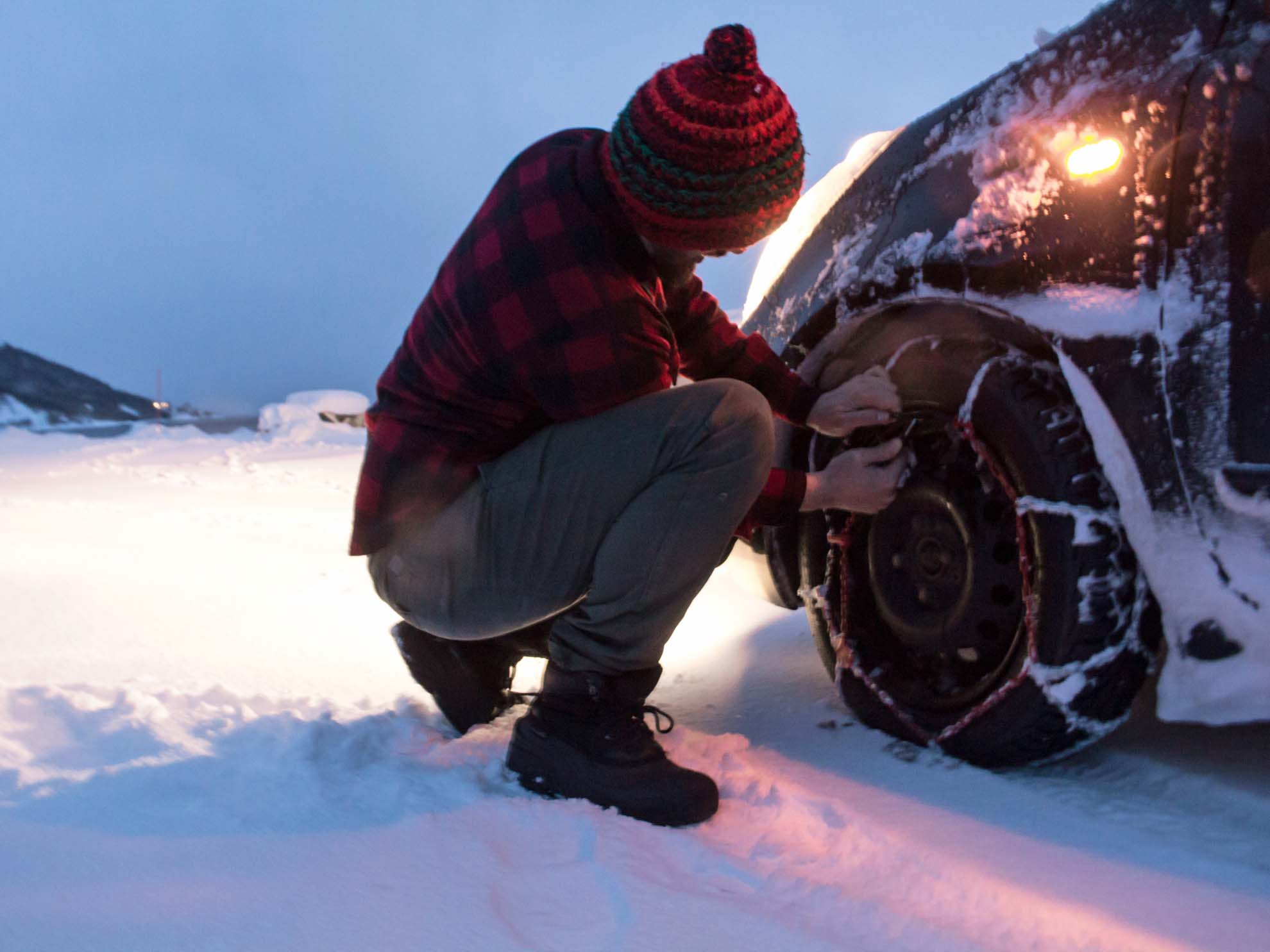 Ohne Schneeketten geht es im Norden von Norwegen nicht weiter