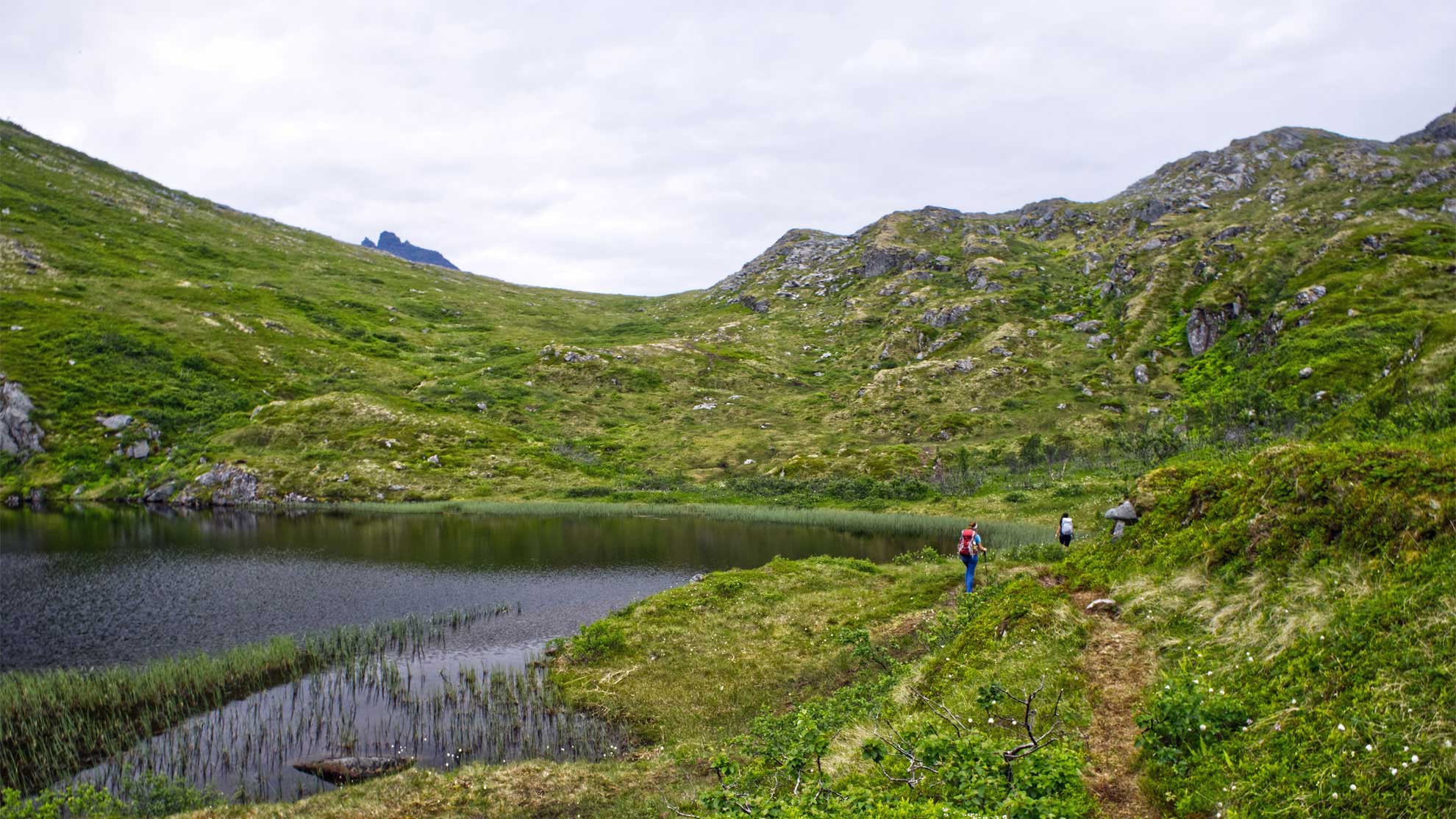 Wandern-auf-den-Lofoten-ist-immer-ein-Erlenbis
