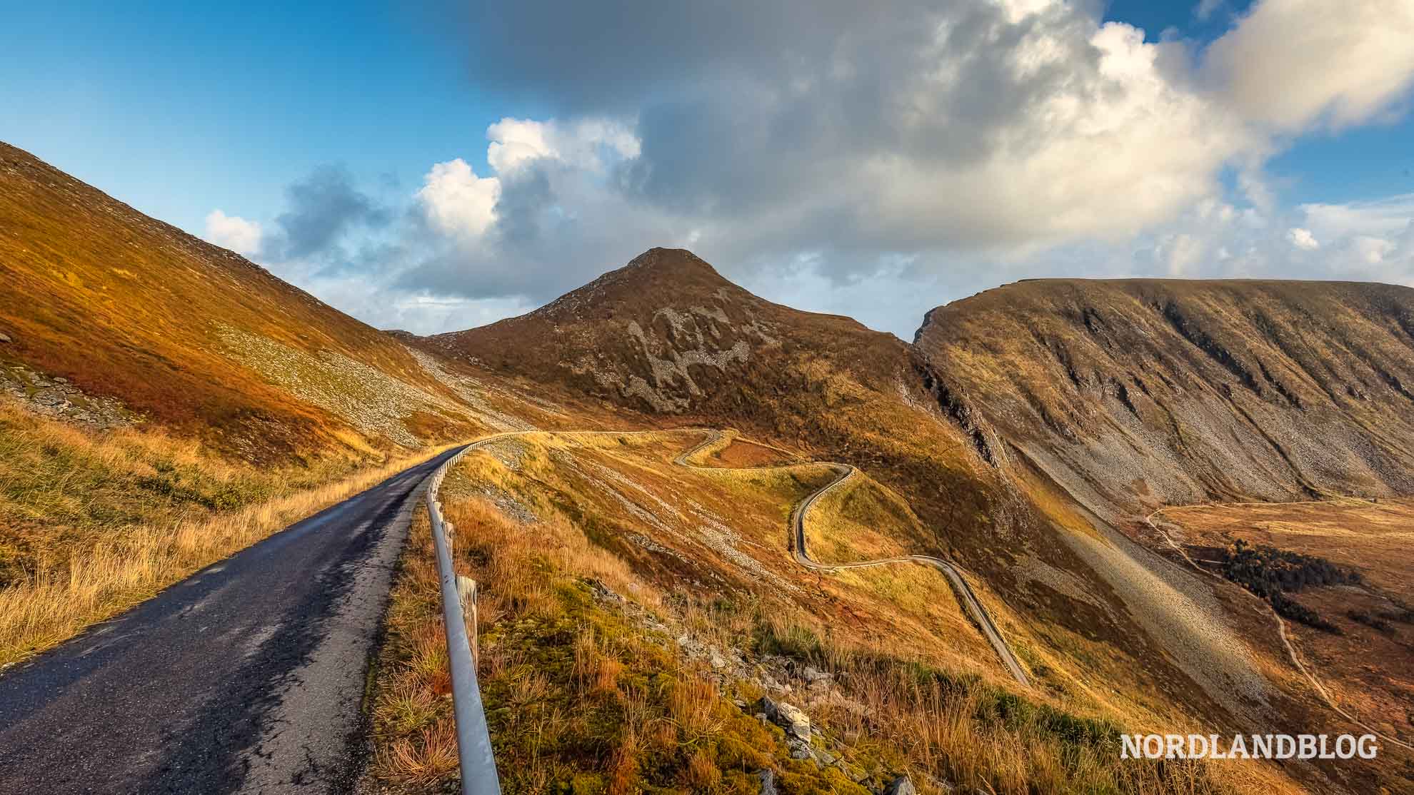 Natoveien Wanderung Haen Insel Vaeroy Lofoten Norwegen