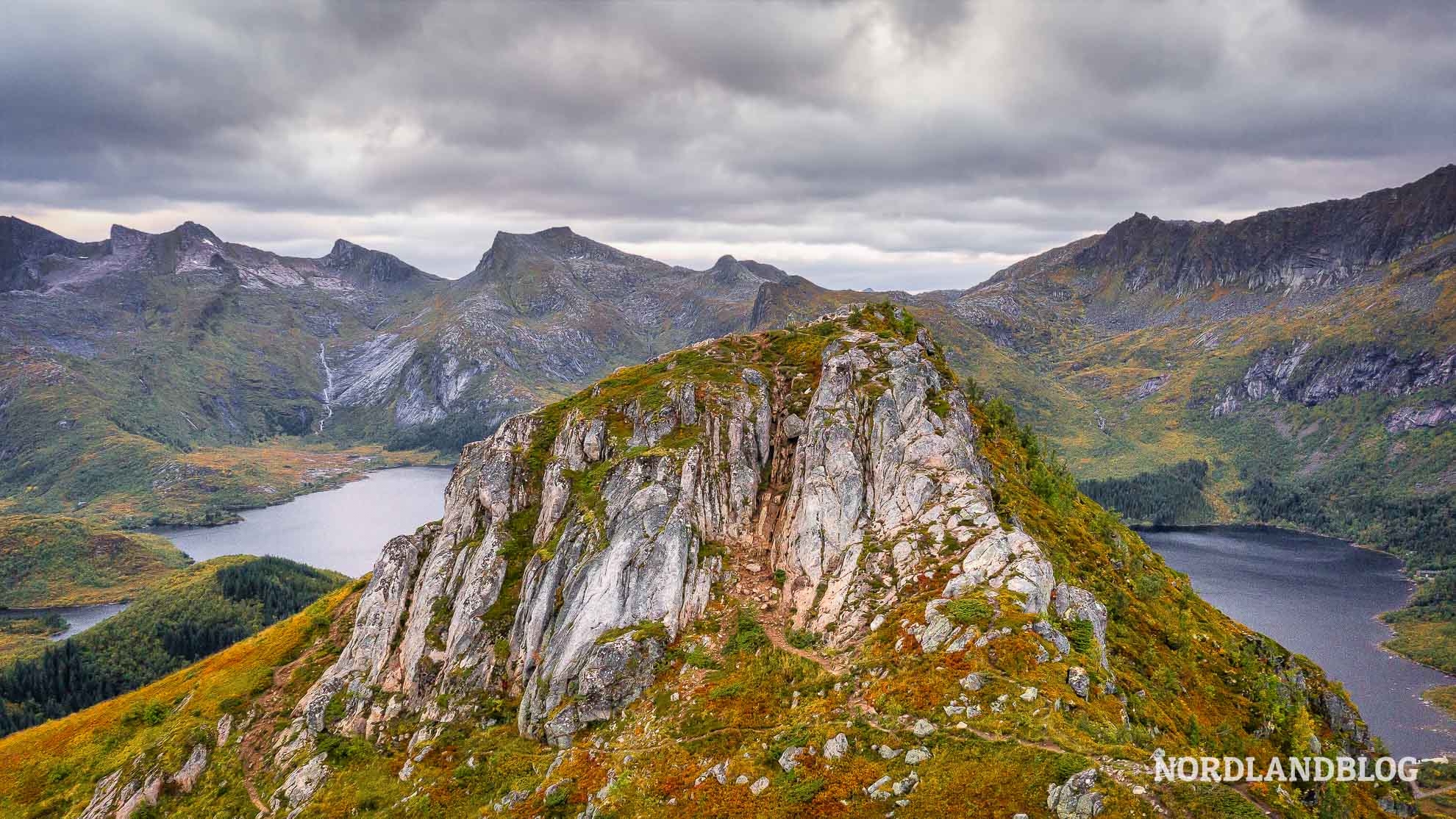 Wanderung Tjeldbergtinden Westgipfel_