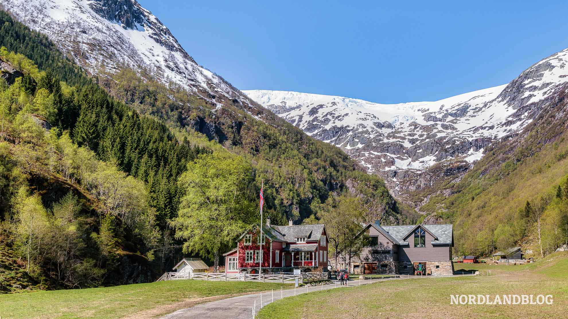 Der Bergbauernhof Buer - Buarbreen Wanderung (Norwegen)