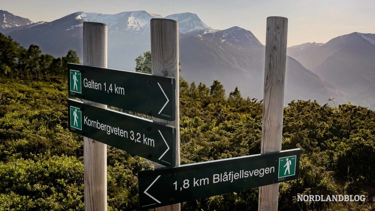 Bald am Ziel Galten - Felszunge über den Dalsfjord (Sunnmøre)