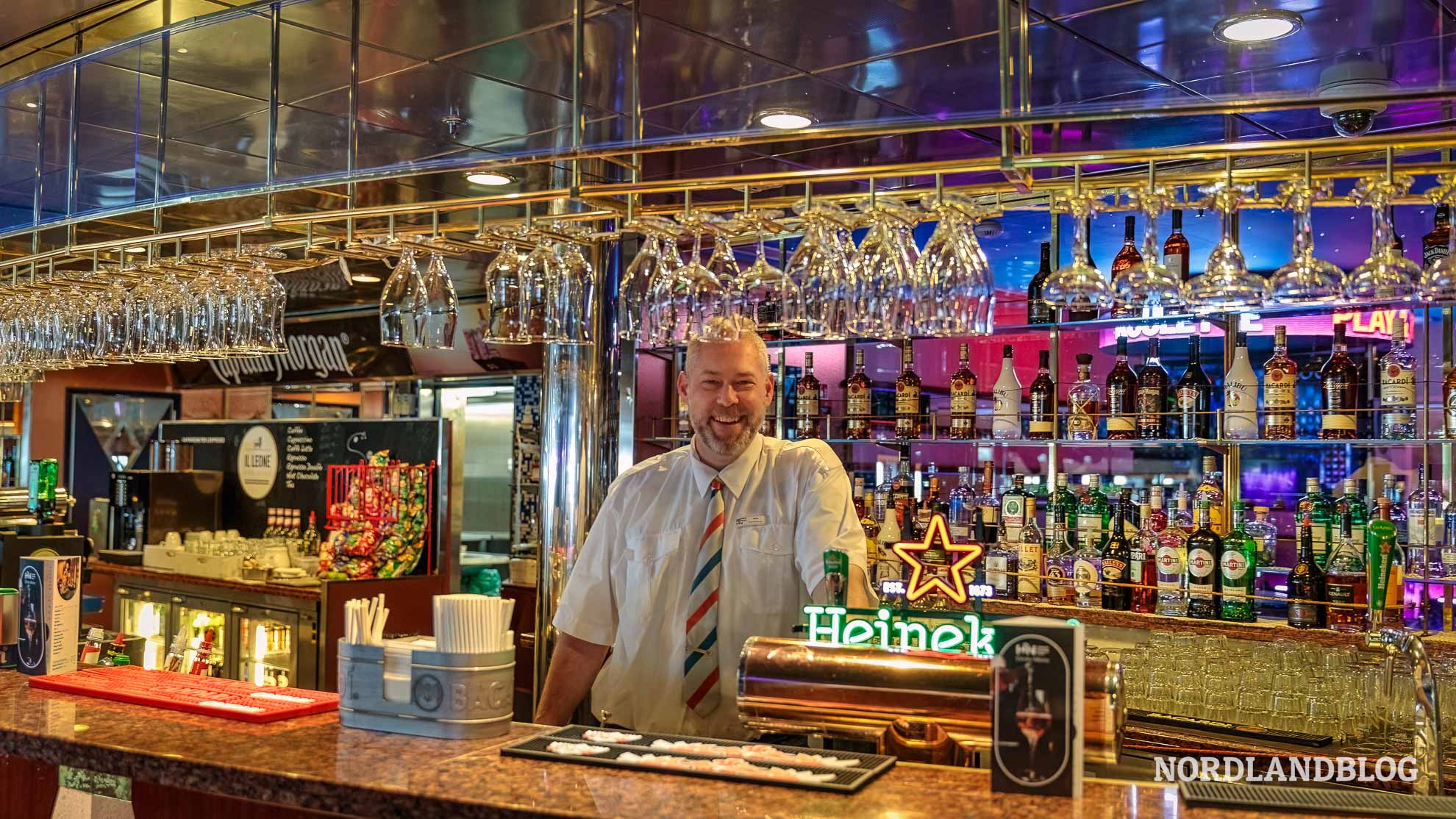 Barkeeper Star Palace Anreise Norwegen Holland Norway Lines Faehre